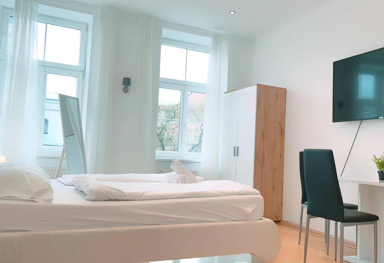 וינה Deluxe Double Room Kp מראה חיצוני תמונה